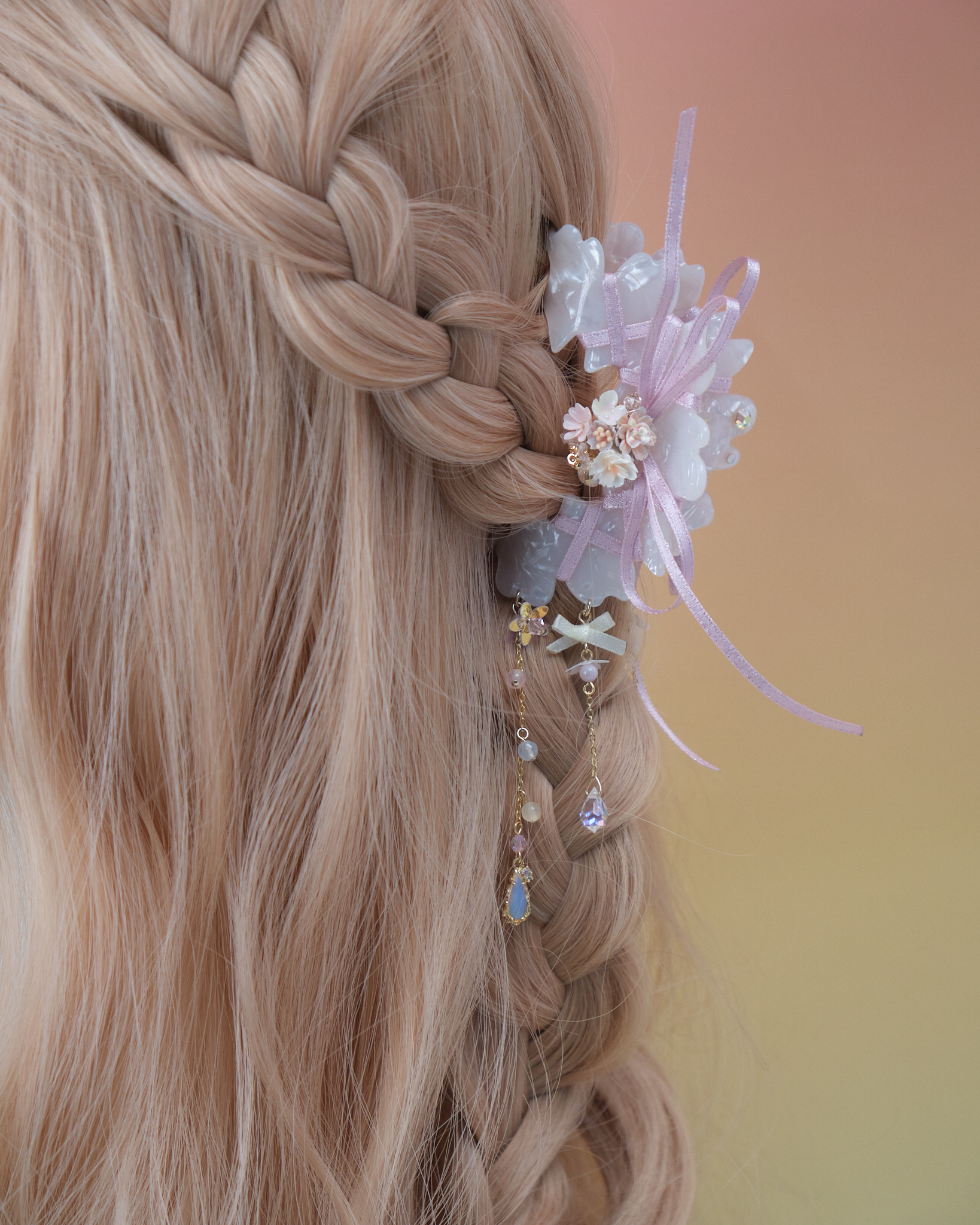 11033 Balletcore Ribbon Claw Clip