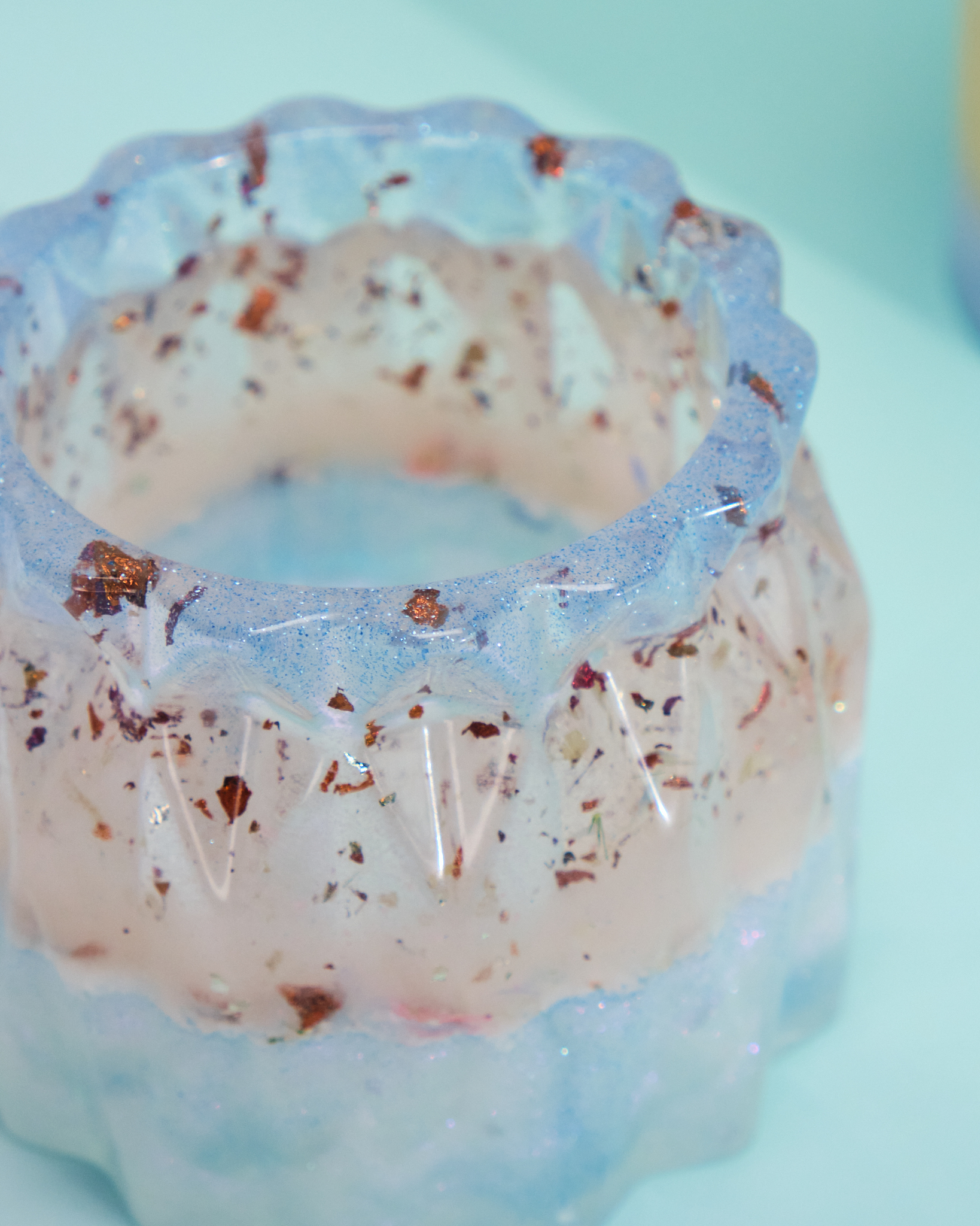 11038 金箔漸層筆筒