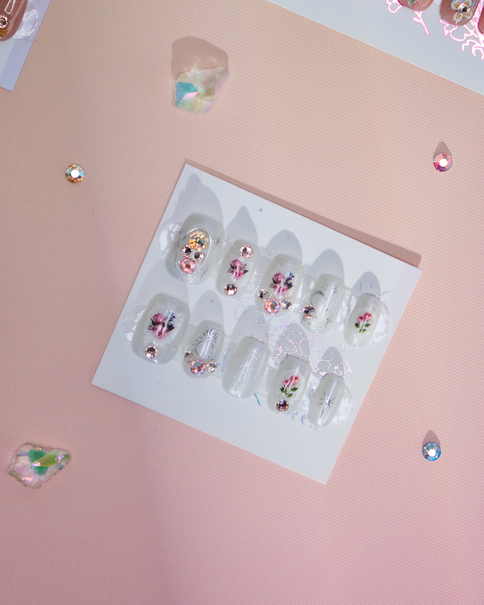 11044 Gem Flower Painting Press On Nails (Reusable)