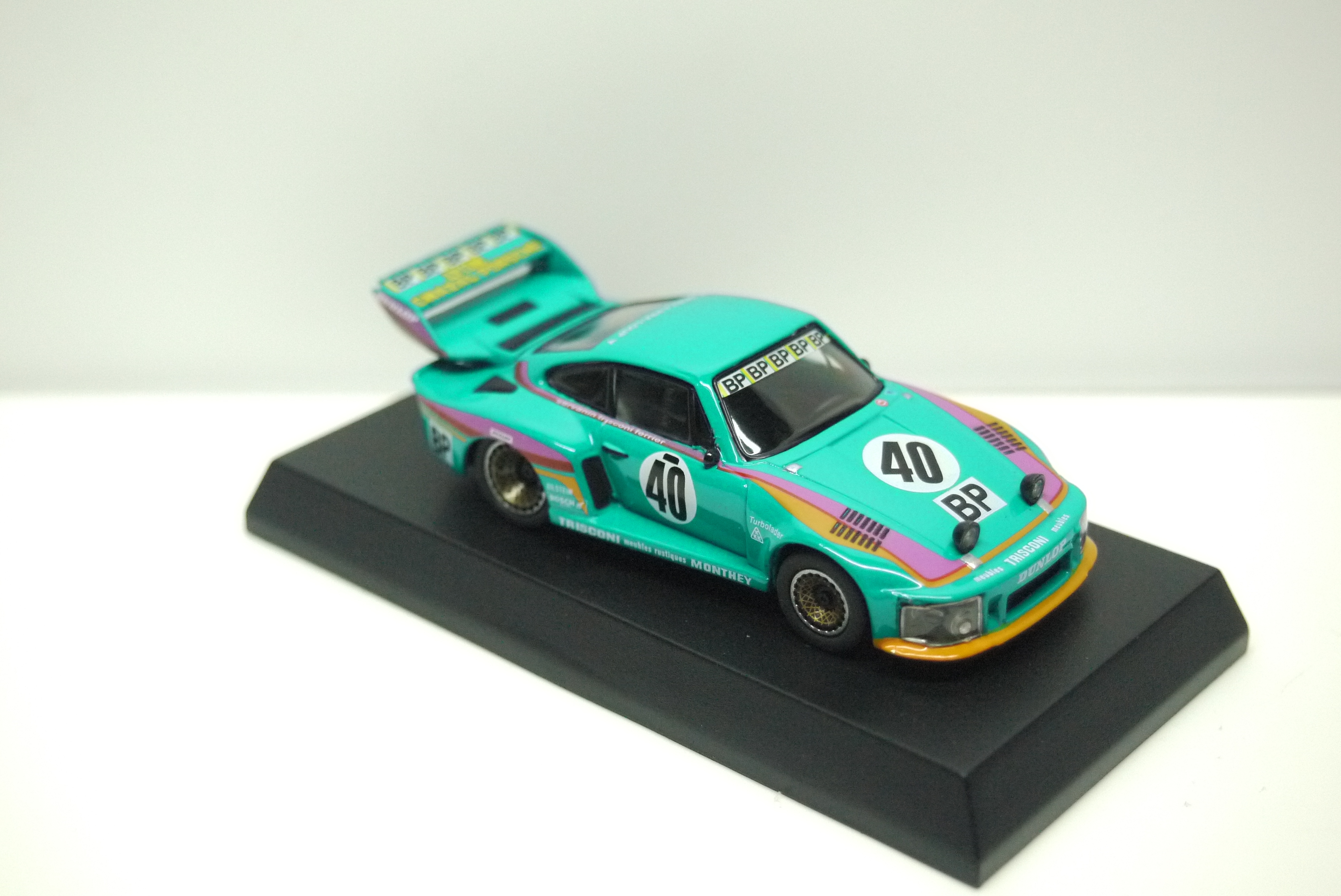 Kyosho Porsche 935 #40