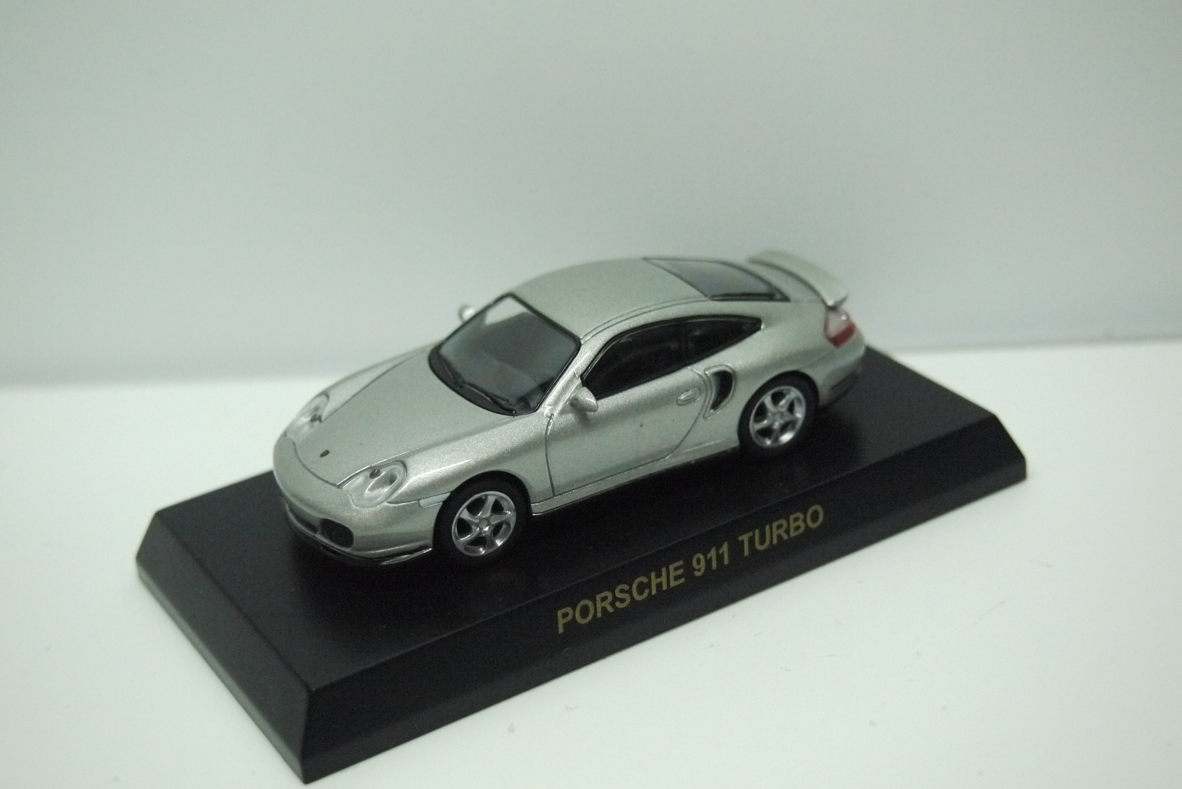 Kyosho Porsche 911(996) Turbo Silver