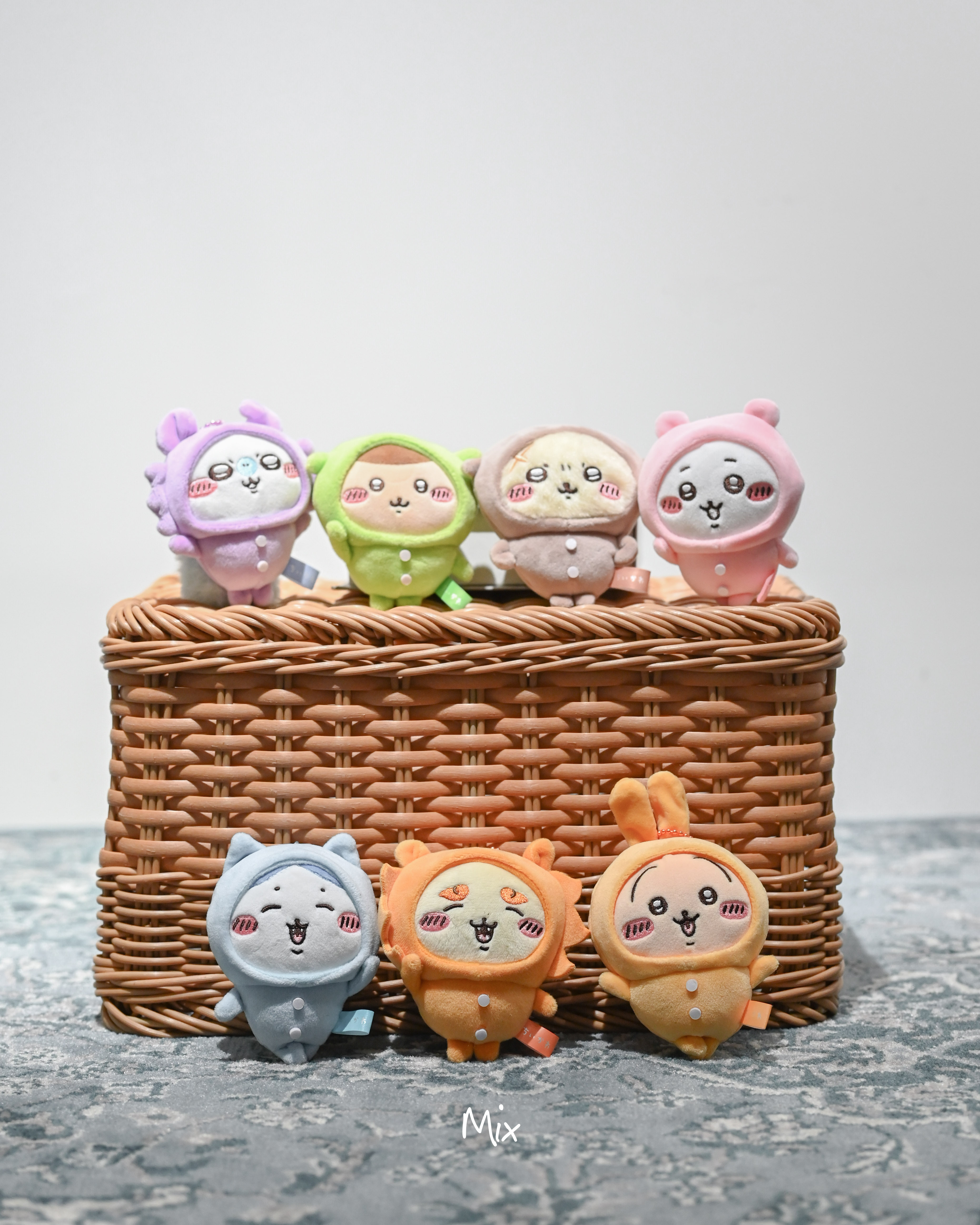 iSNEAKERS | 日本 天貓旗艦店 Chiikawa 吉伊卡哇 睡衣派對 吊飾 娃娃