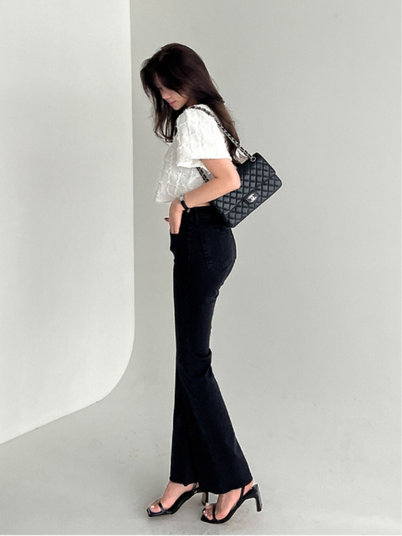 [現貨] 長腿提臀喇叭褲 (黑色) [ S ]