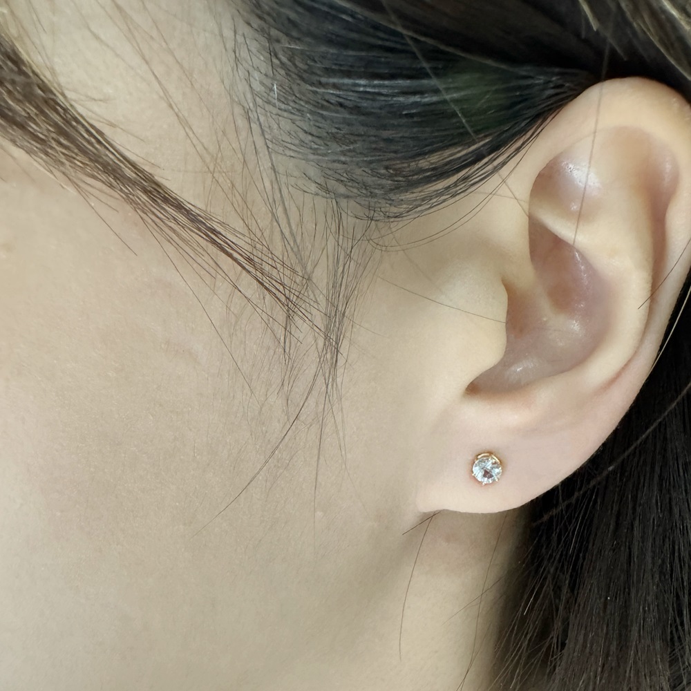 【me.luxe】K18黃K六爪海藍寶耳環