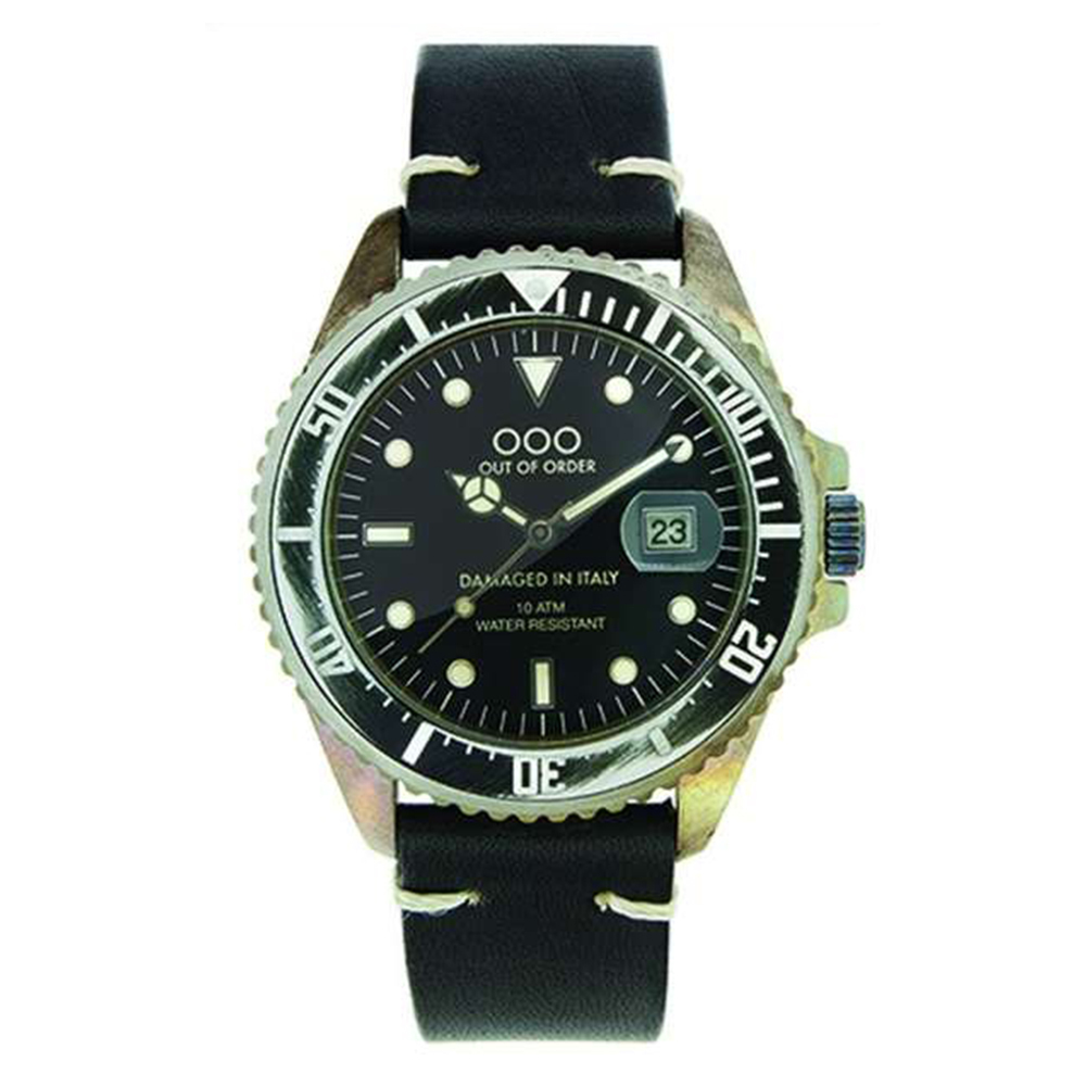 【OUT OF ORDER】帶日期 水鬼款 親膚皮革 夜光腕錶 (附質感雷雕刻字木盒)