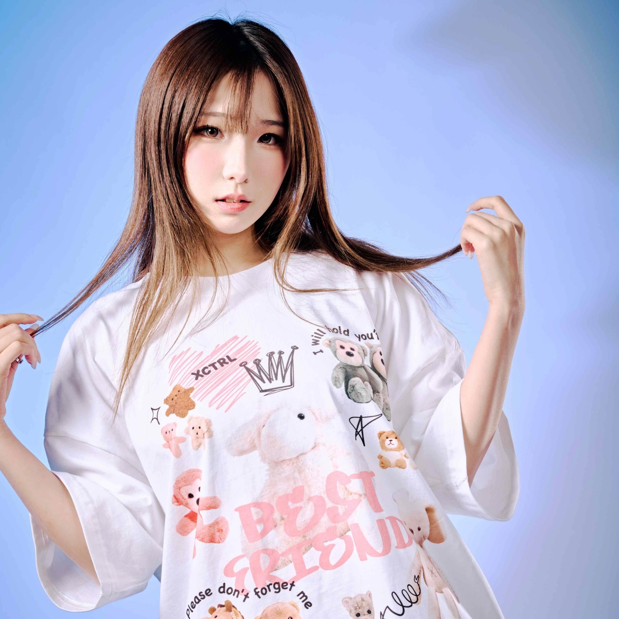 XCTRL 抱抱玩偶短T-白