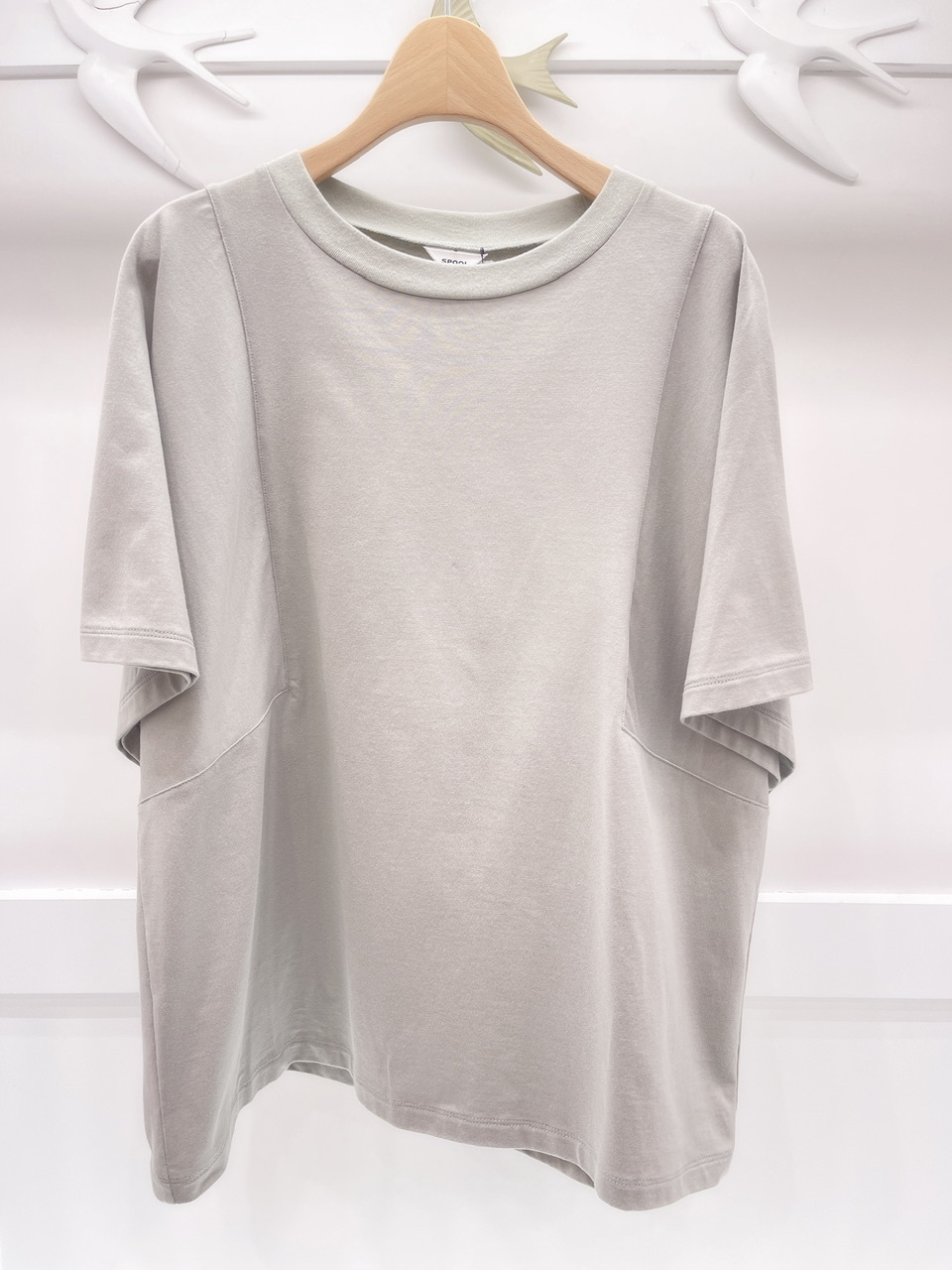 寬䄂造型素丅-shirt