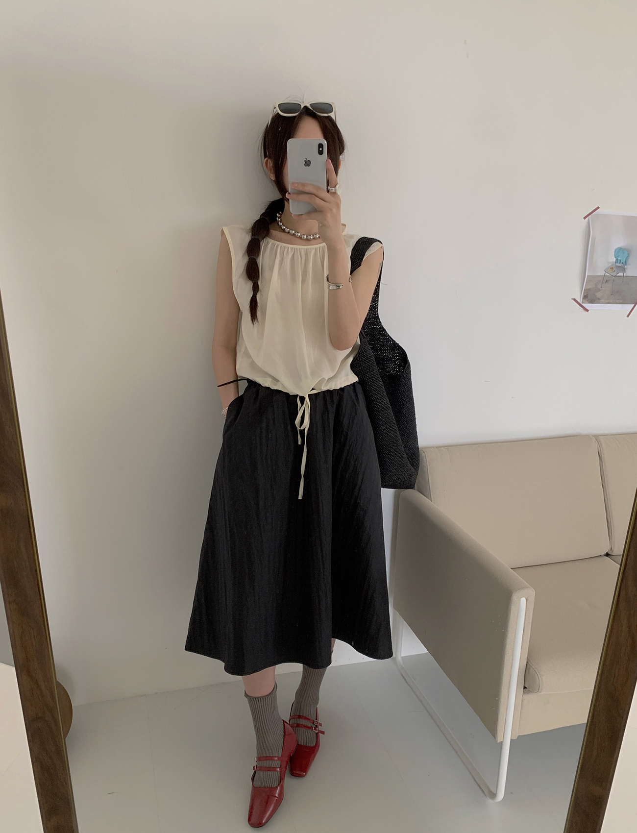 設計腰抽繩滑料傘襬裙