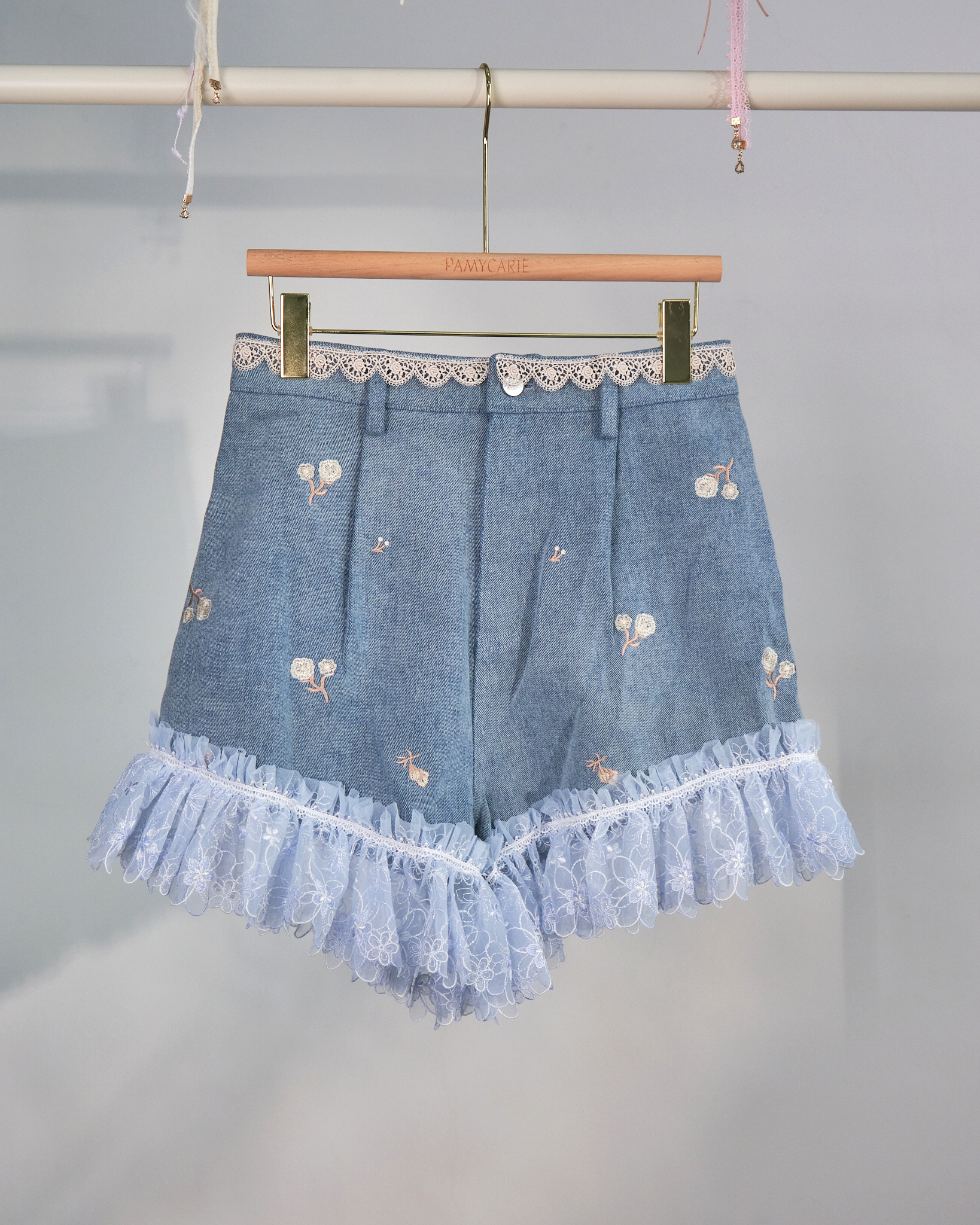 10888 Remake Denim Shorts