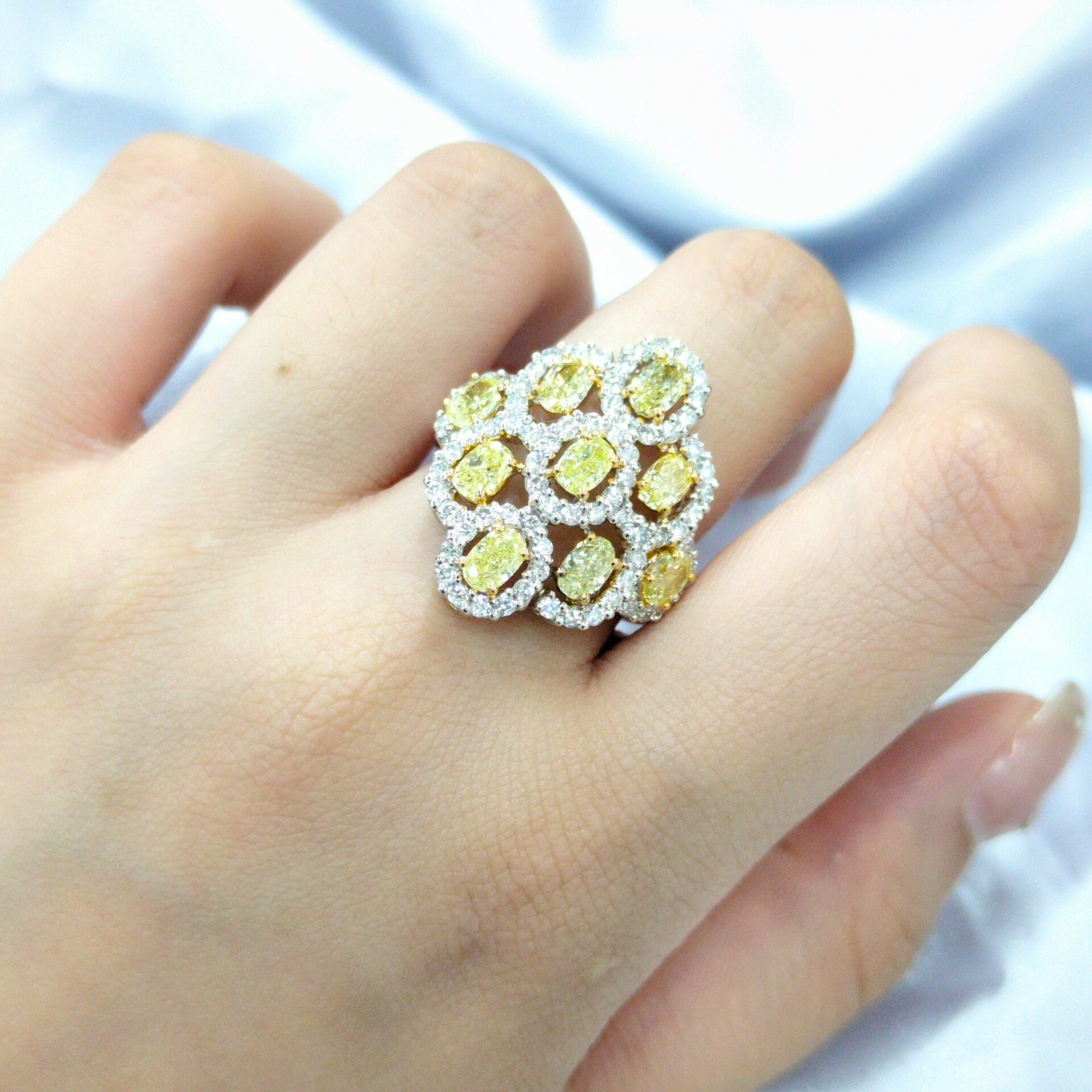 18K White Gold 3.07ct Fancy Yellow Diamond Ring