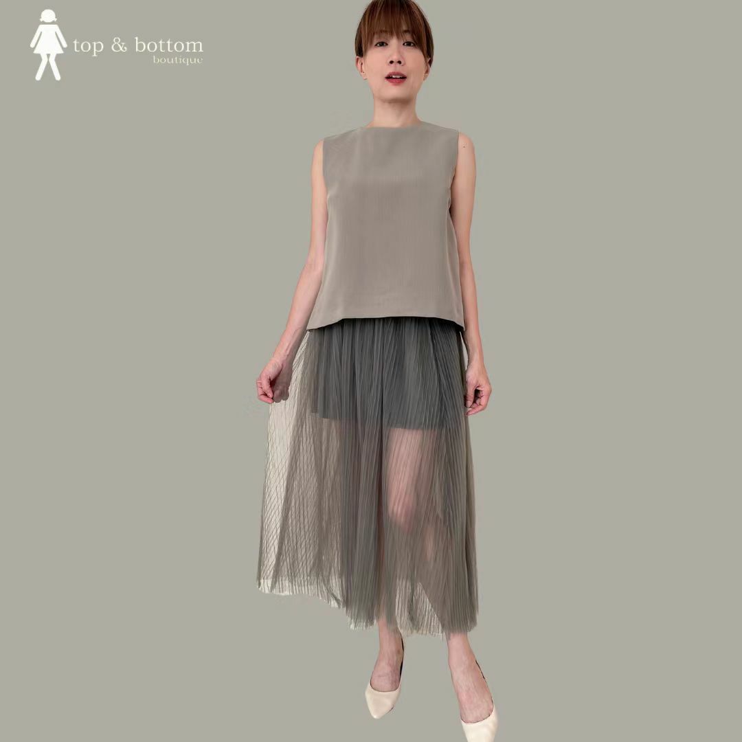 SLEEVELESS BLOUSE & SHORTS 2 PCS SET SUIT