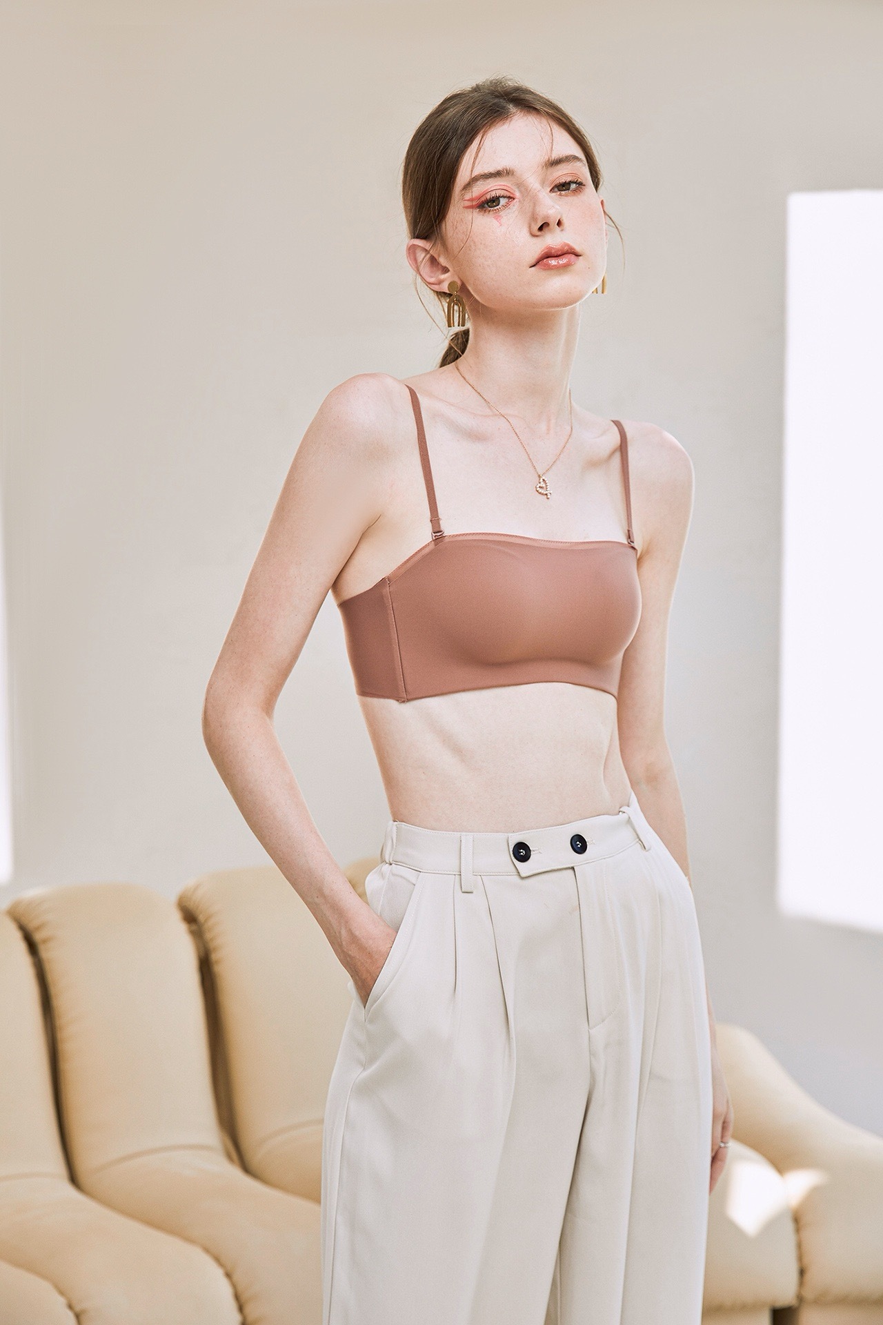 Dreamy 蠶絲養護可拆式肩帶抹胸內衣-咖啡色 (4色)