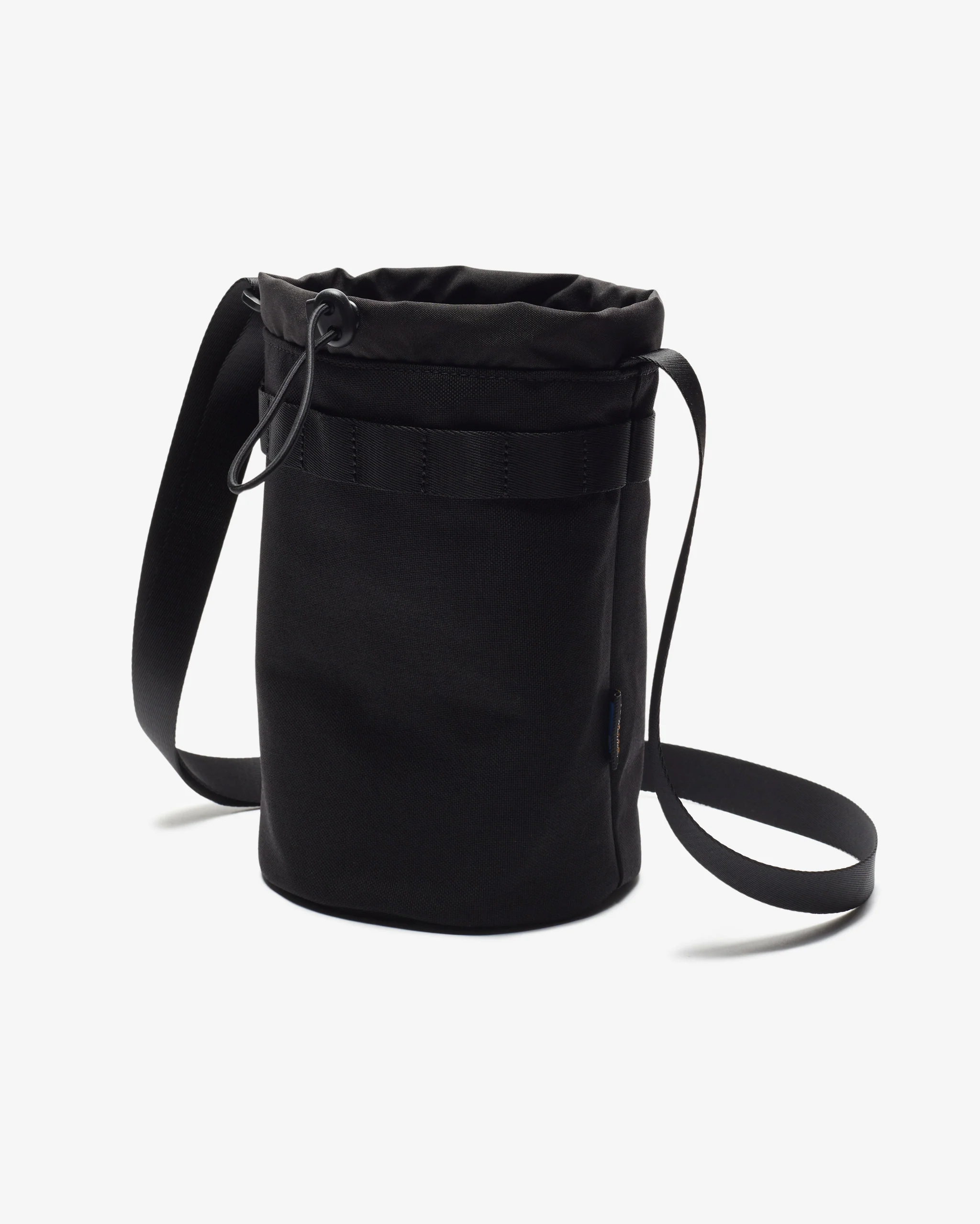 ☆ETW☆【EASY TO WEAR】UNDEFEATED CORDURA® ROUND SHOULDER BAG 柵欄 側背包 小包