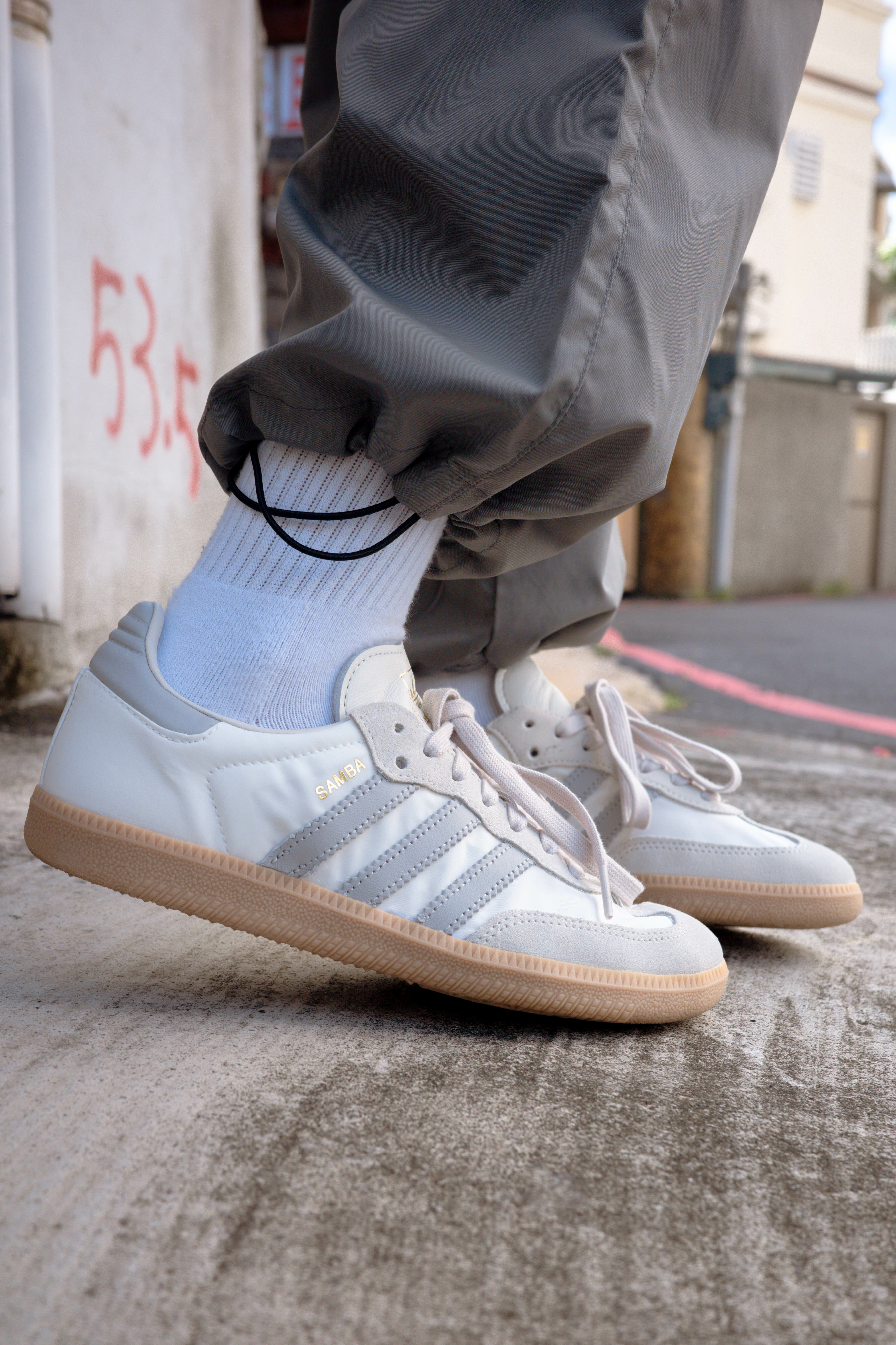 ADIDAS SAMBA OG 絲綢 布面 奶油白灰 淺灰 米色 焦糖底  ID1448