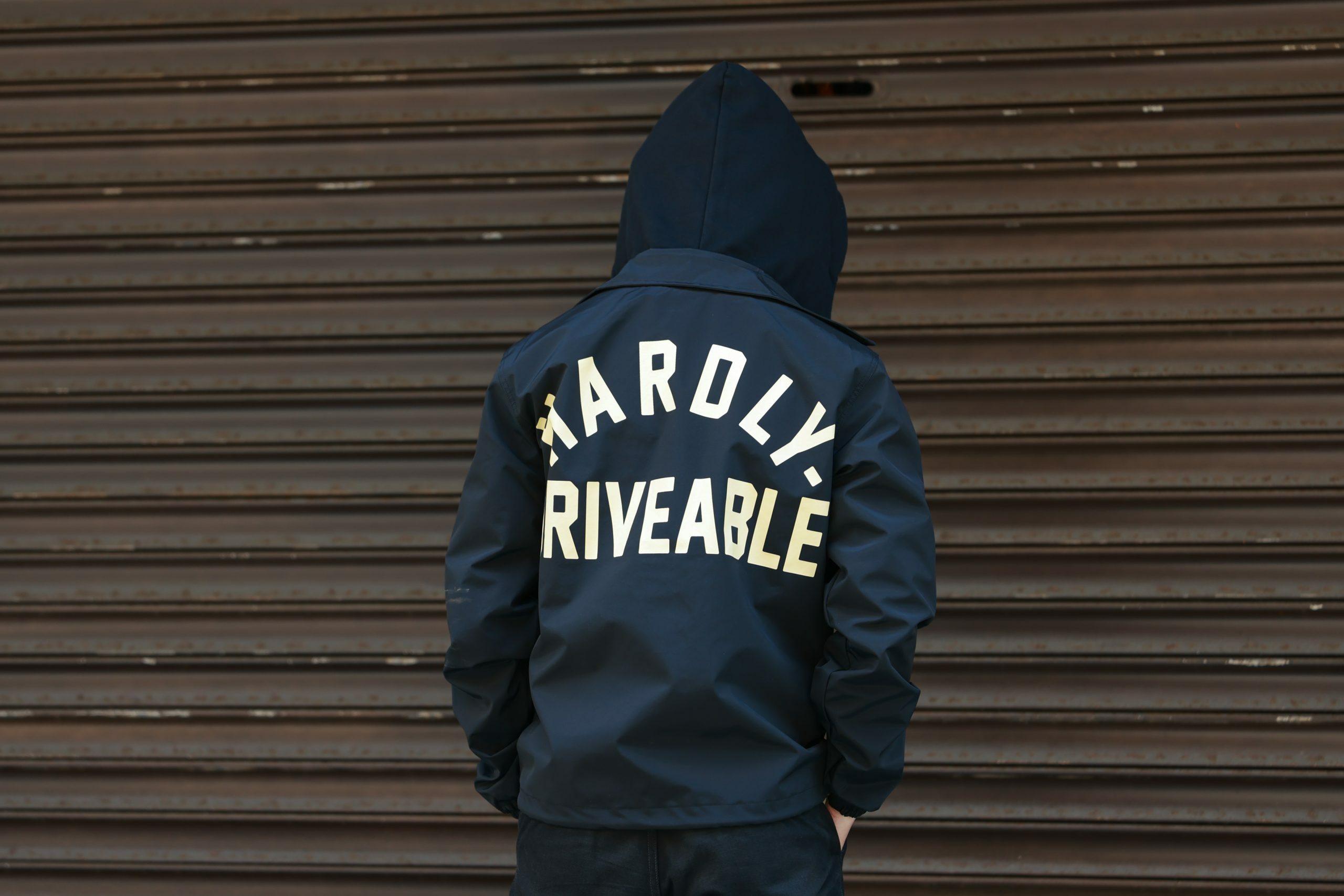 HARDLY DRIVEABLE - 頂級日本製三層織防潑水教練外套