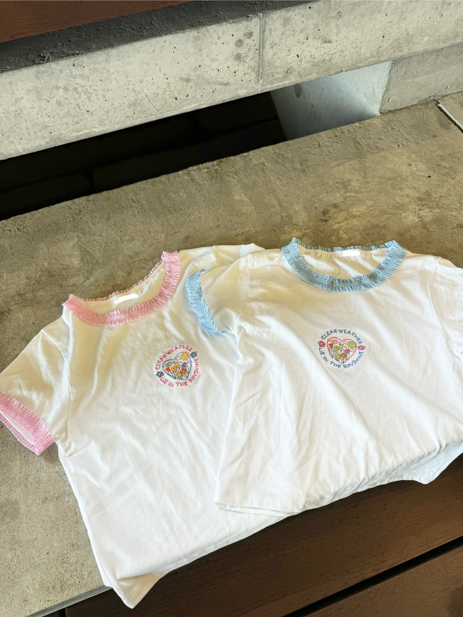 刺繡cute圖案格子邊Tee