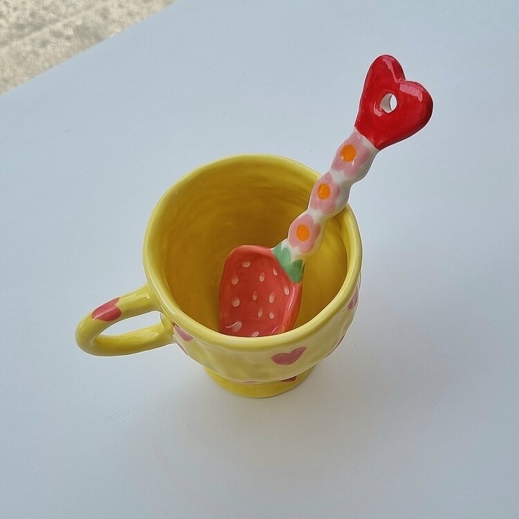 韓國藝術家 手作陶瓷湯匙 草莓愛心