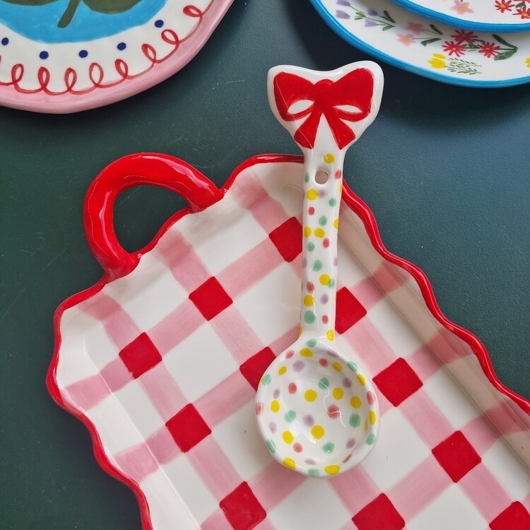 韓國藝術家 手作陶瓷湯匙 蝴蝶結系列