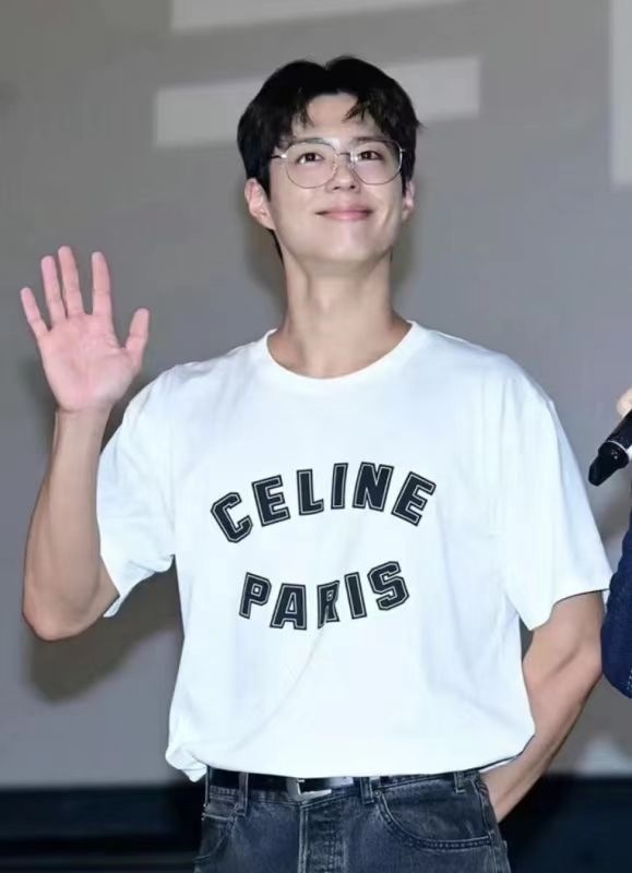 CELINE 白色logo T-T