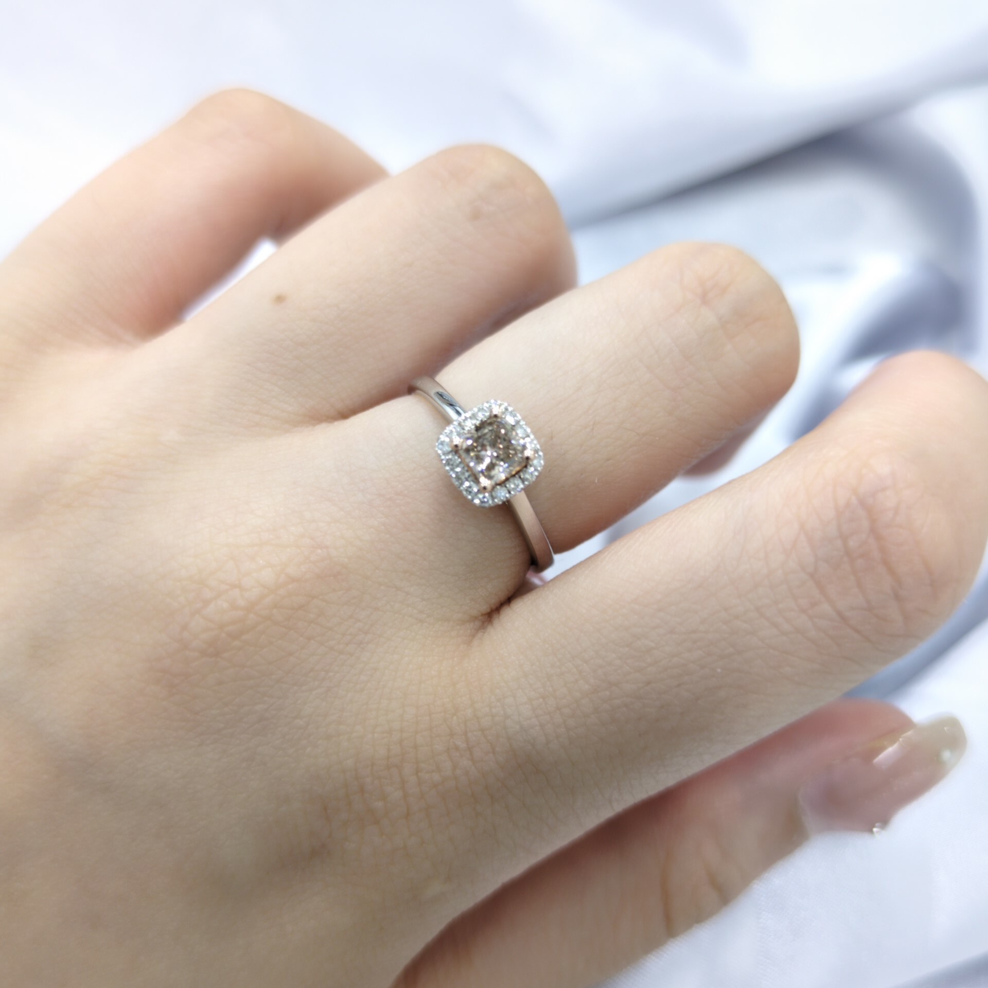 18K Gold 0.46ct Fancy Champagne Cushion Cut Diamond Ring