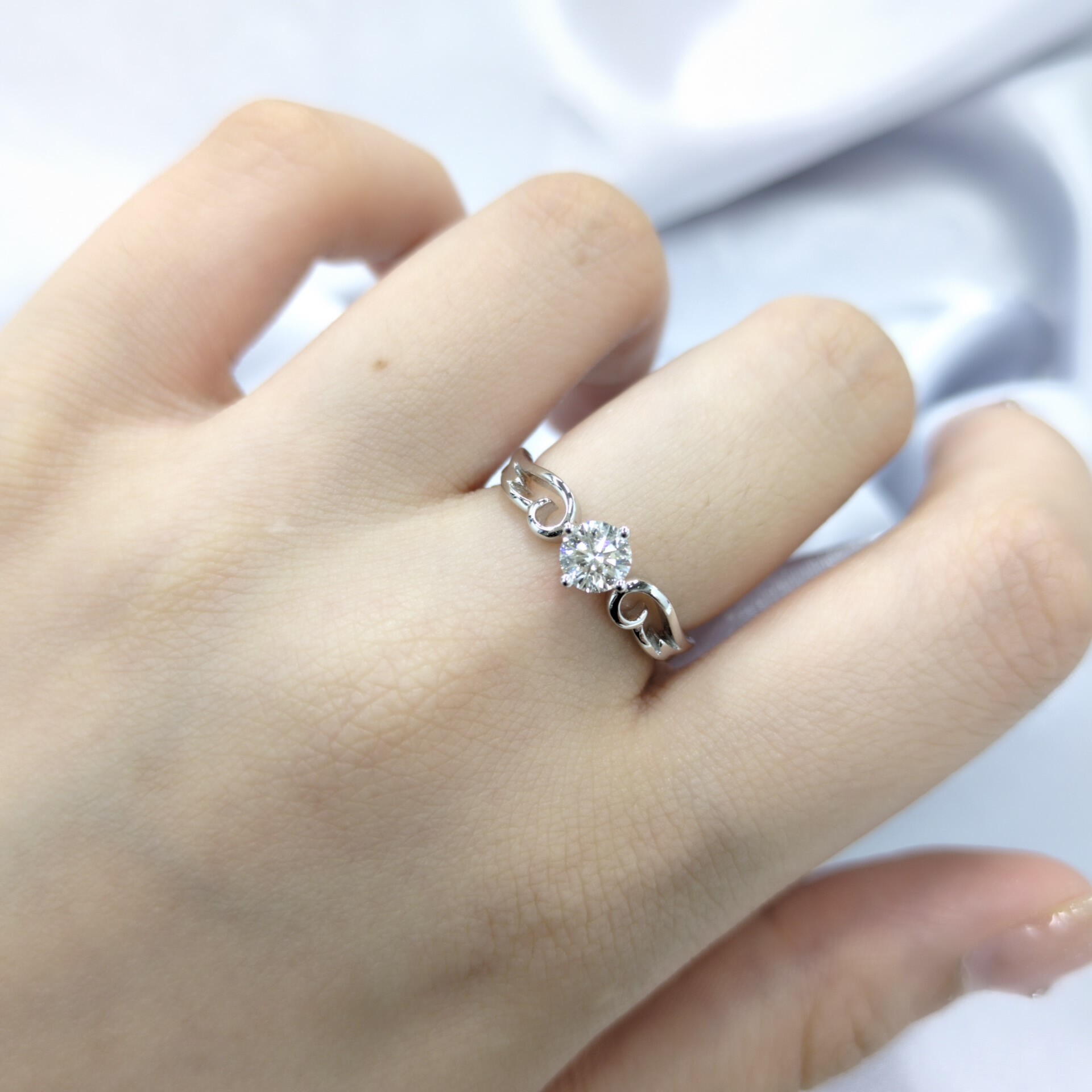 全新18K白金【單粒41份鑽石】戒指