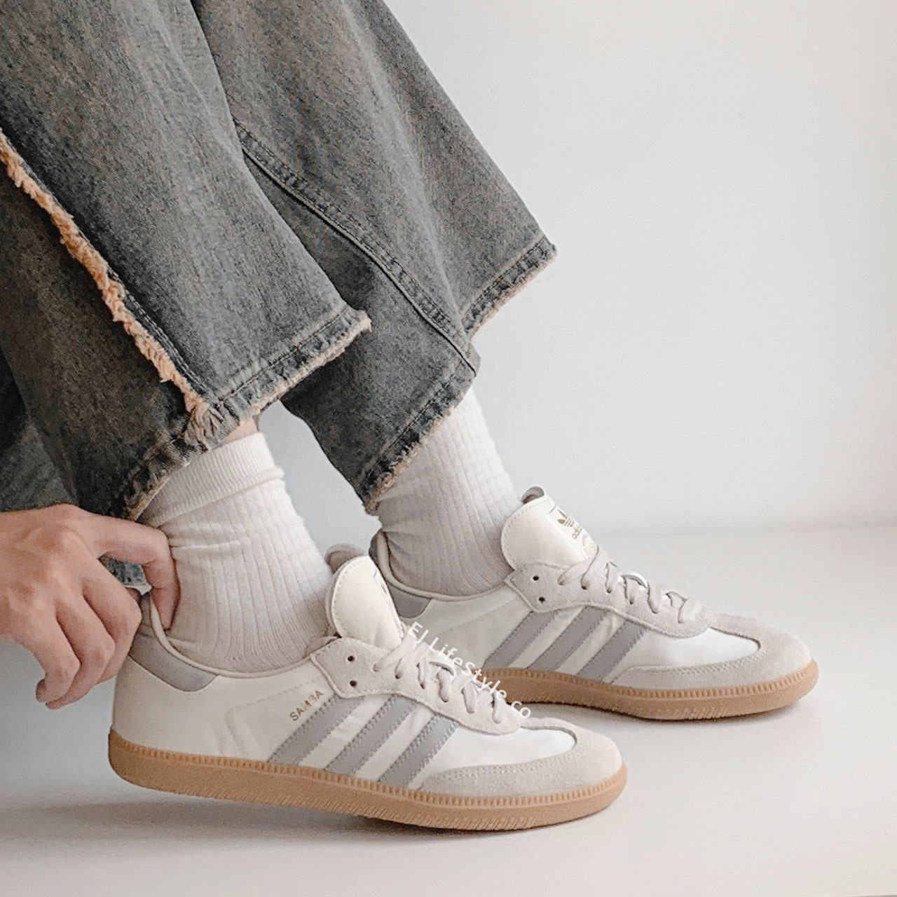 ADIDAS SAMBA OG 絲綢 布面 奶油白灰 淺灰 米色 焦糖底 男鞋 ID1448 / 現貨