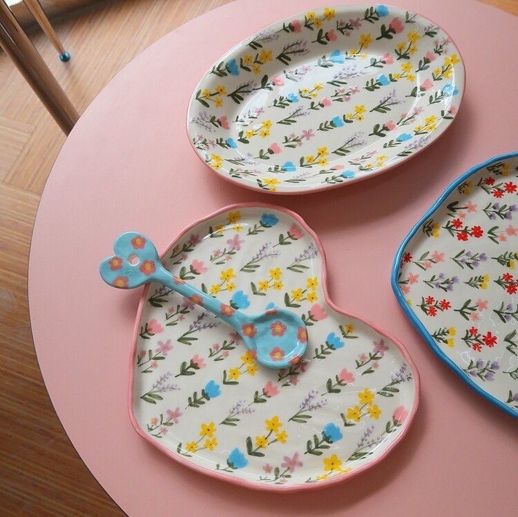 韓國藝術家 手作陶瓷愛心盤子