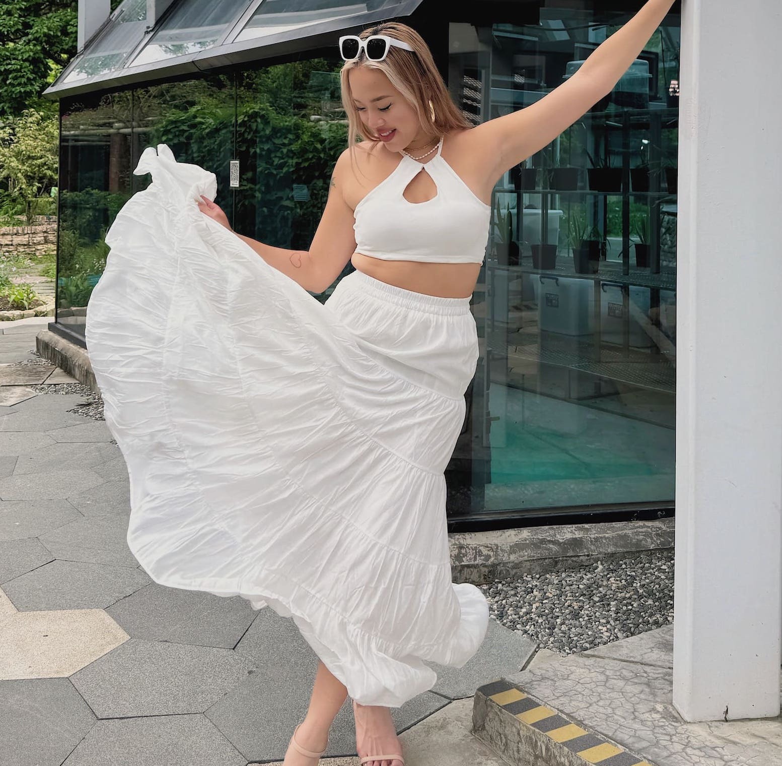 夏日花邊飄飄長裙