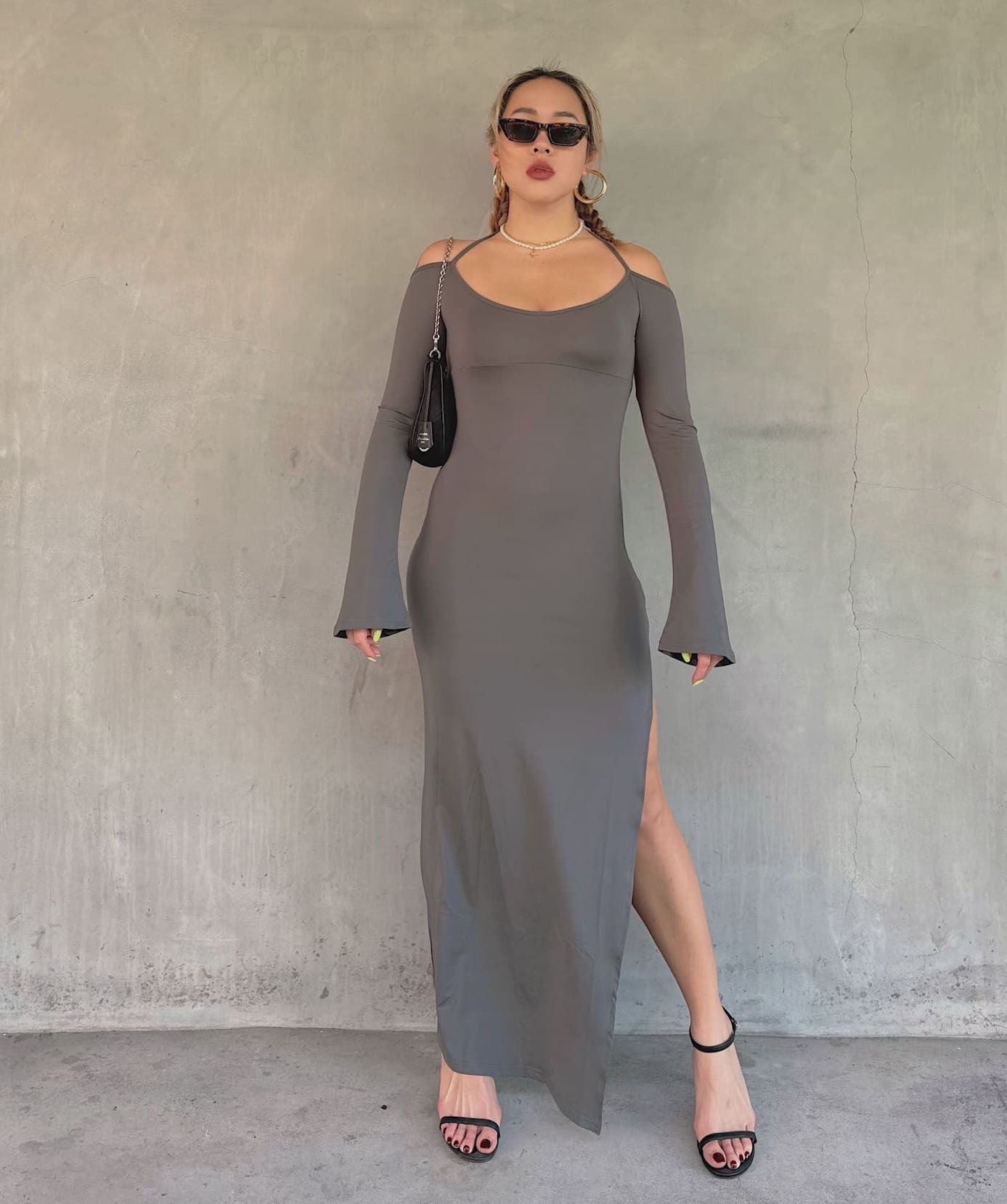 高級優雅🤍淺灰綁帶美背洋裝