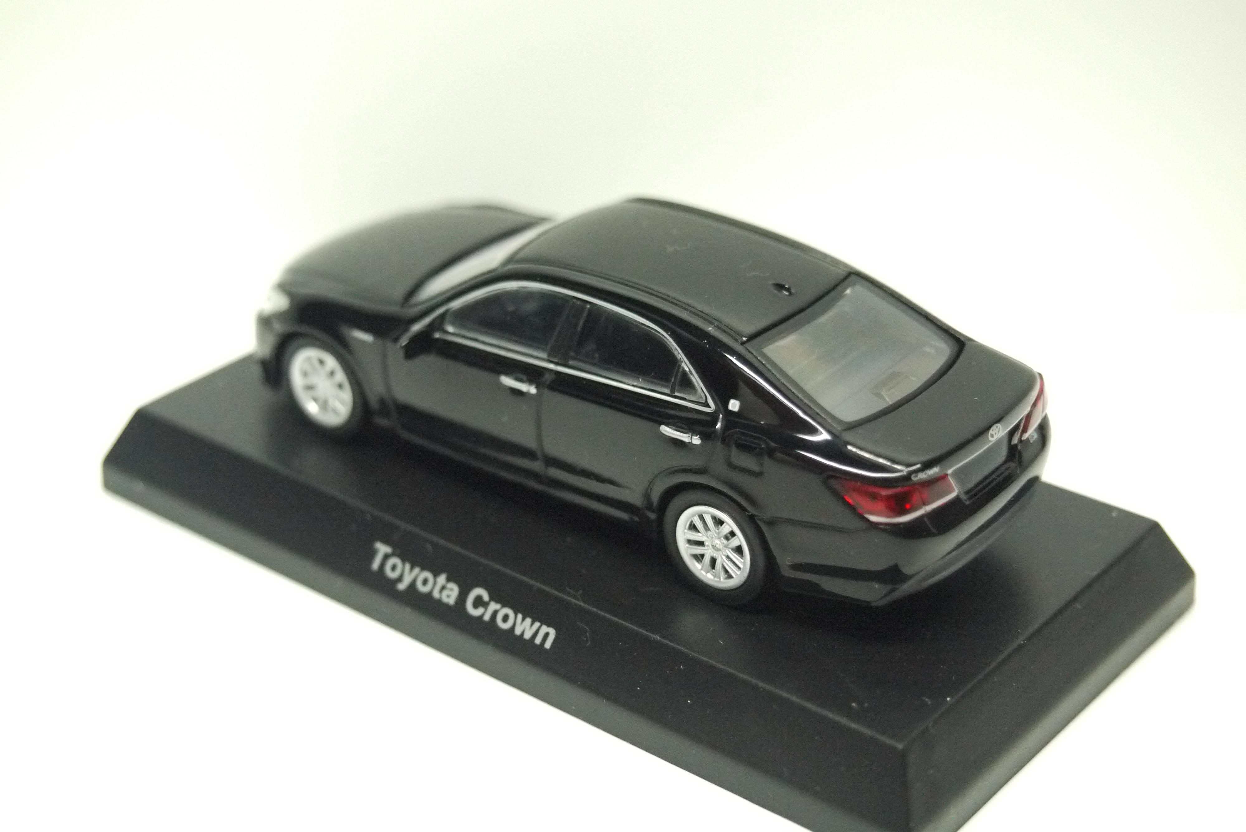 Kyosho Toyota Crown Black