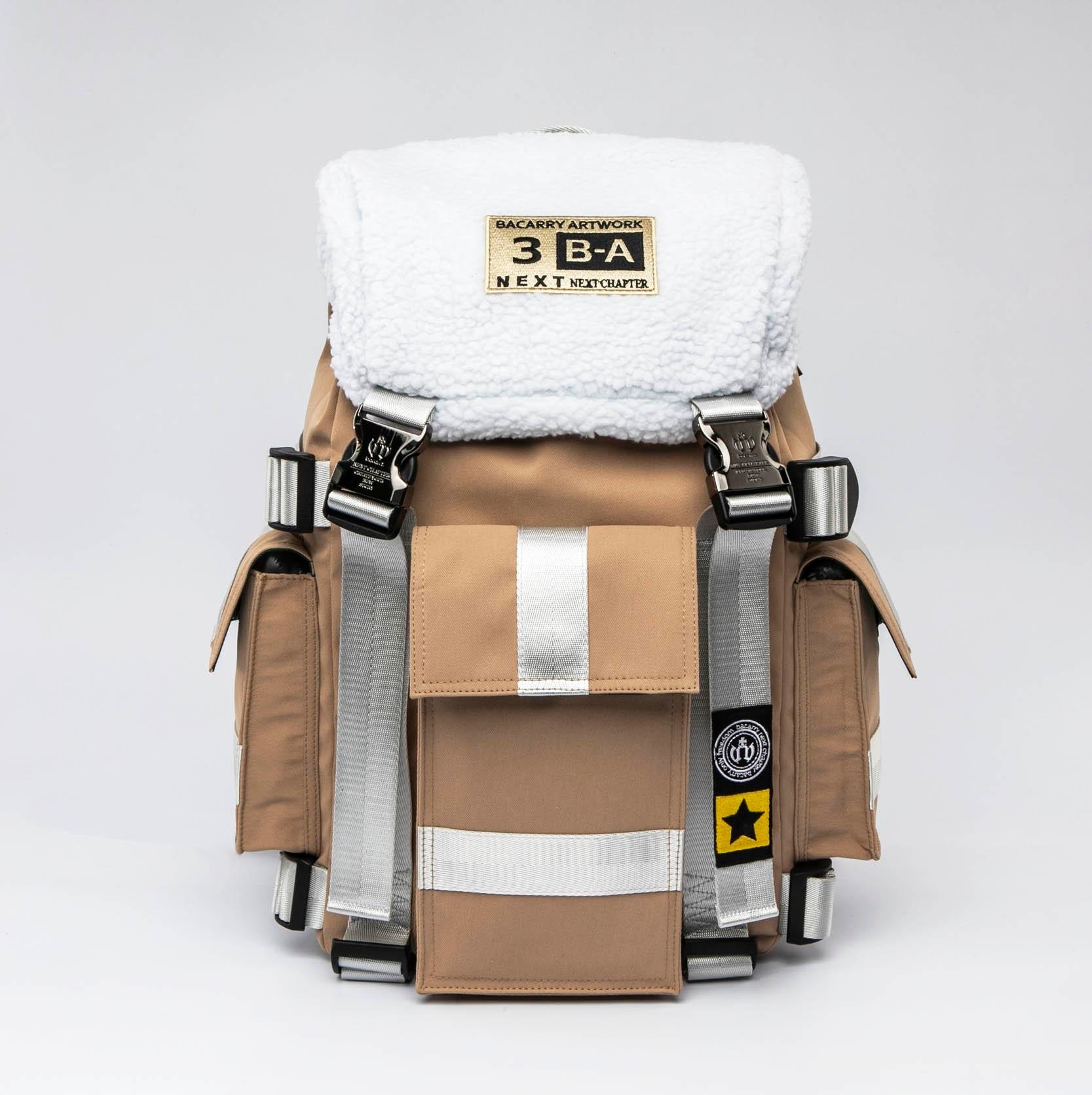 【 Bacarry | CITY城市系列 北極後背包 -卡其 】