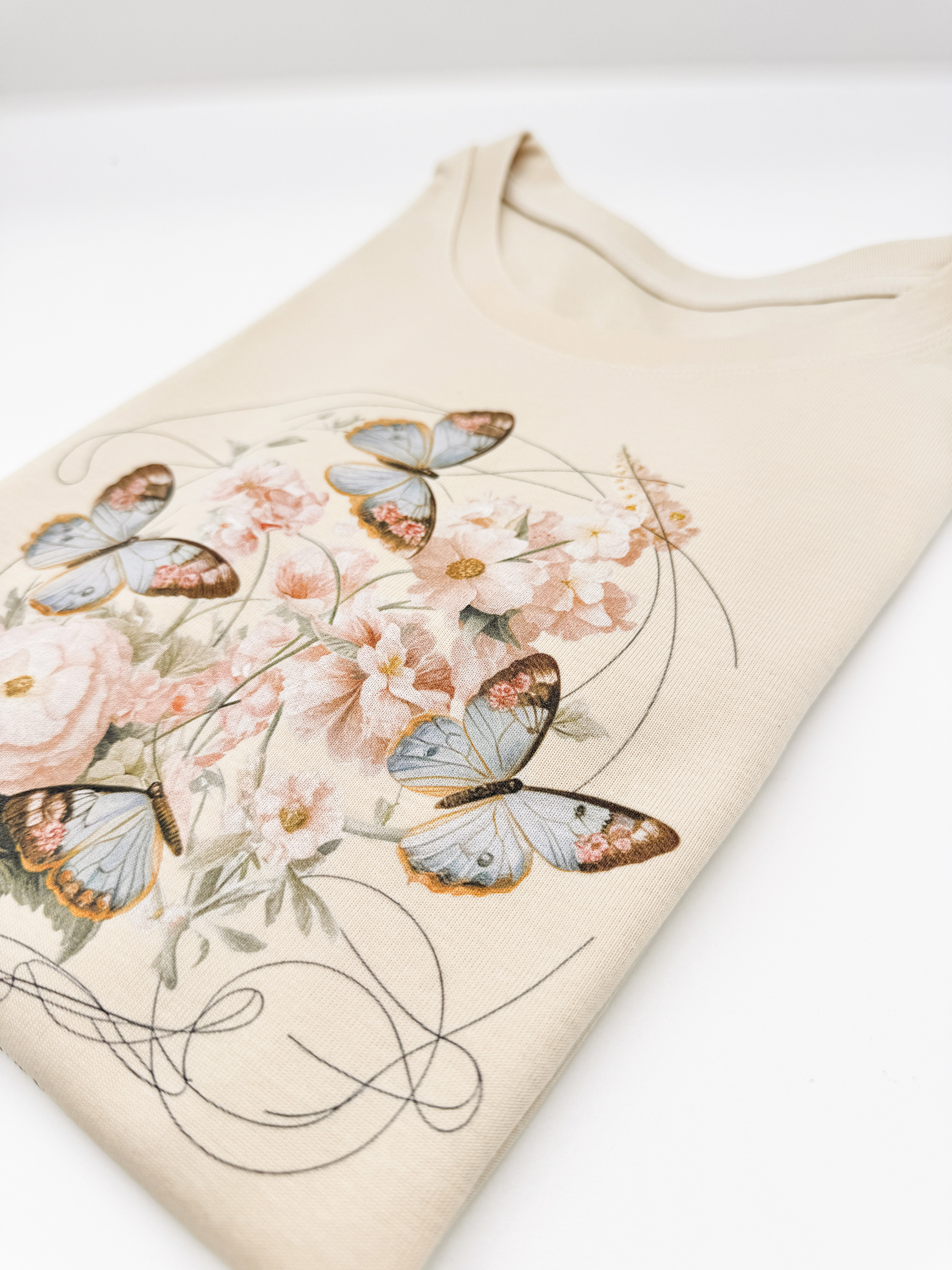 Casual Blossoms 收腰Tee