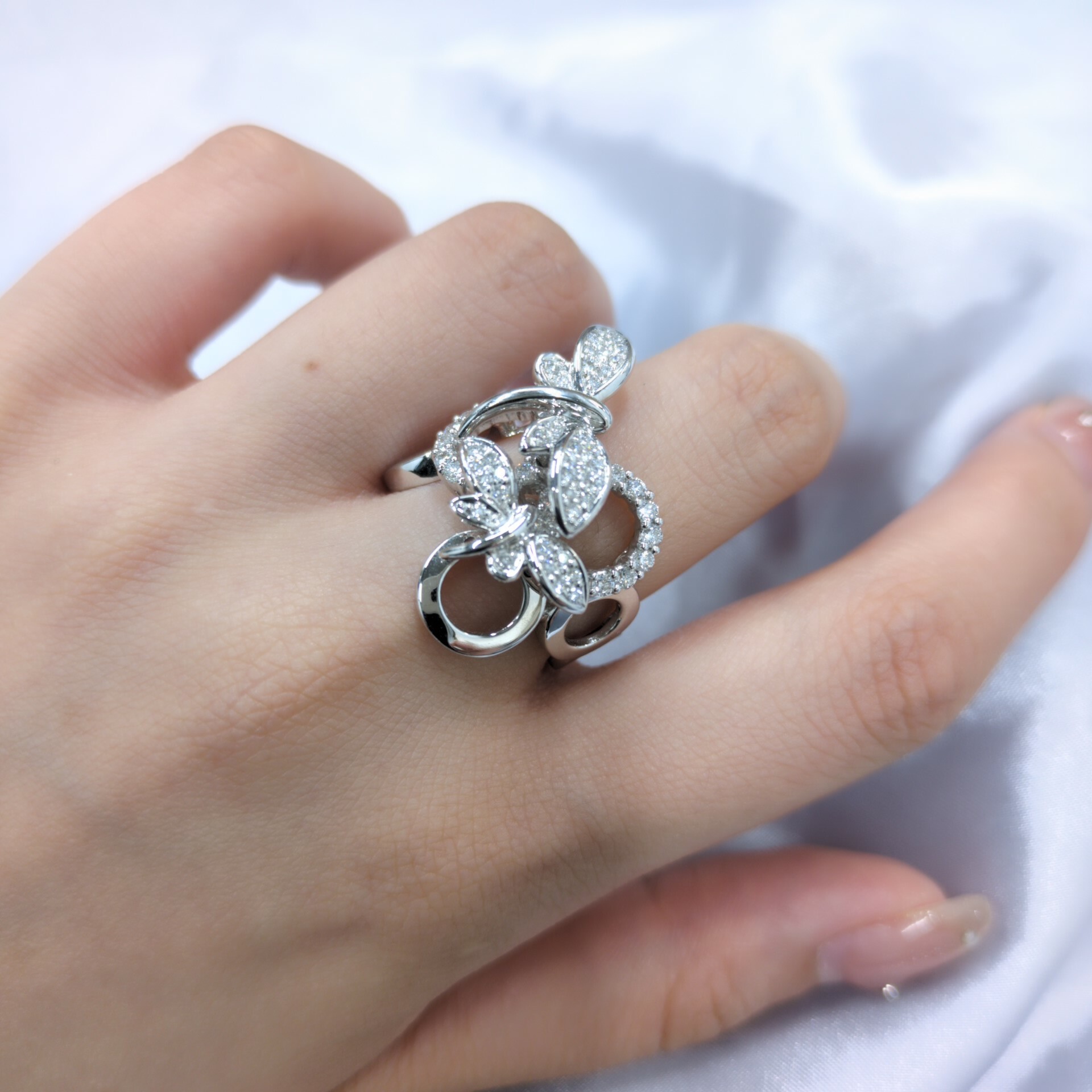 18K White Gold 0.76ct Diamond Ring