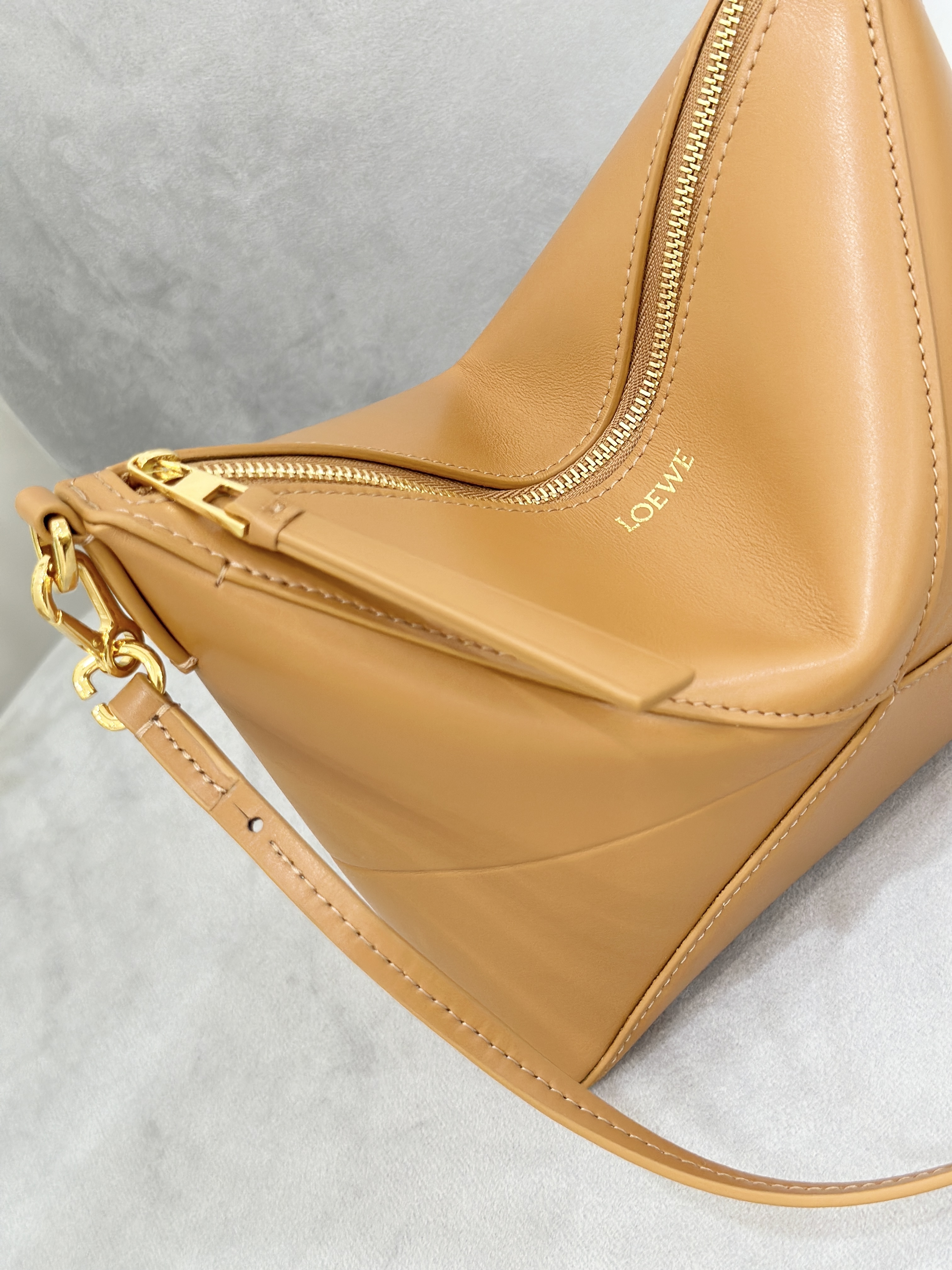 LOEWE Puzzle Fold Pouch