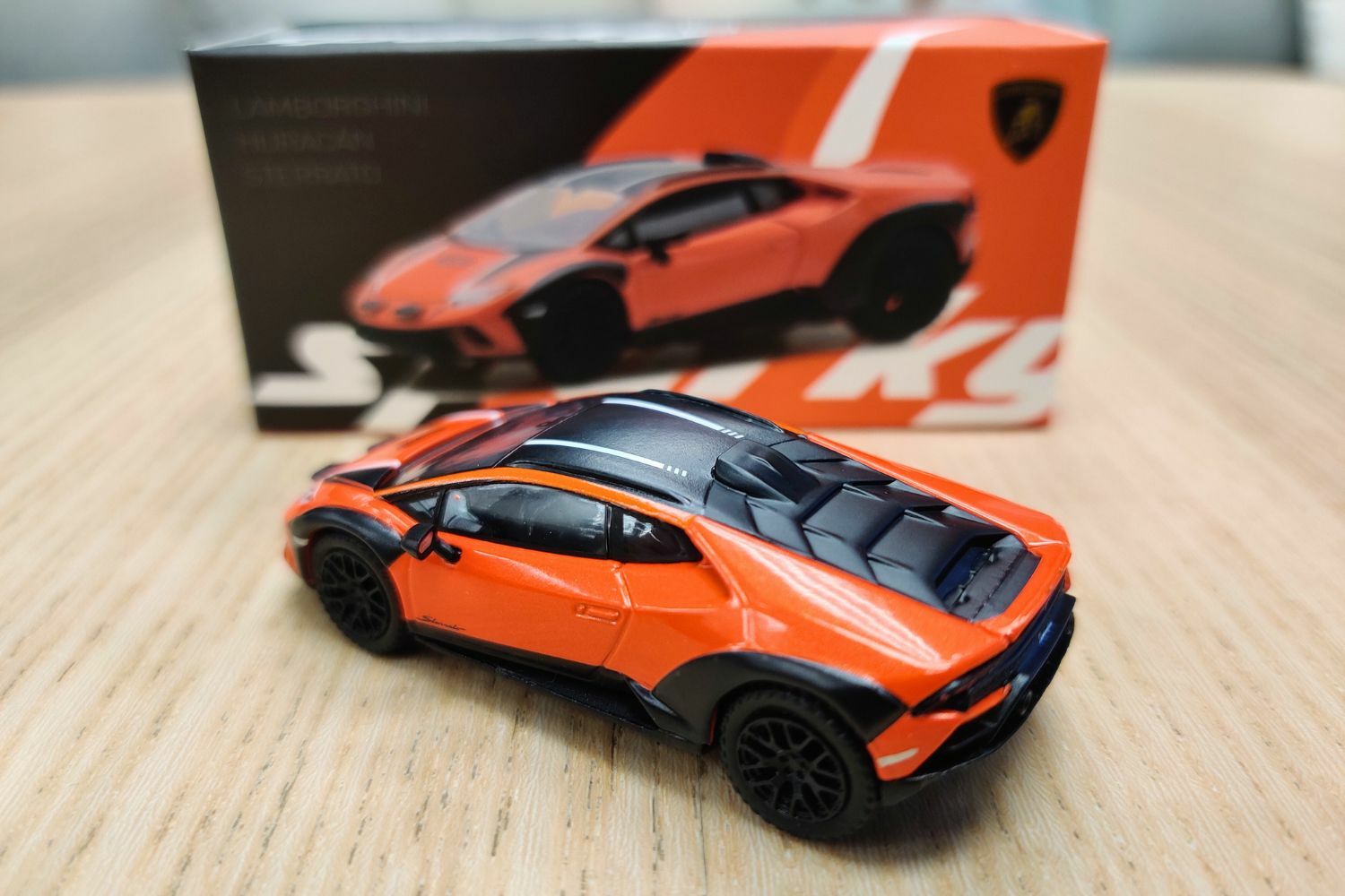Sparky 1/64 林寶堅尼 Lamborghini Huracán Sterrato - Orange (Toyeast 限定)