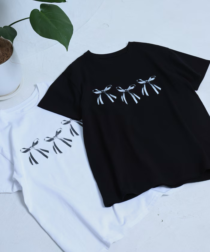 Firsthand / Ribbon Print Tee