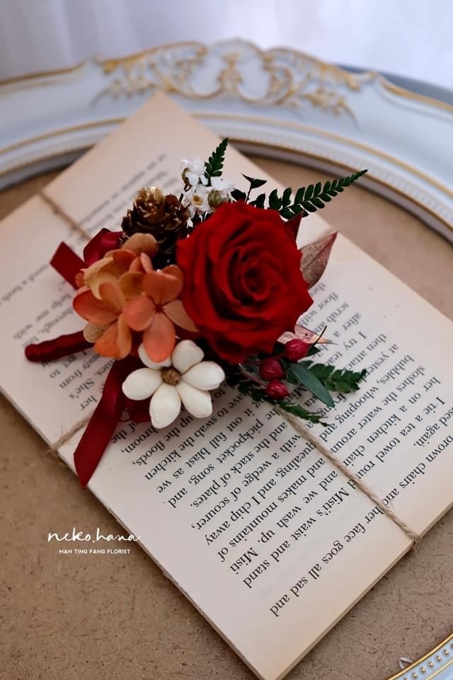 永生胸花（酒紅色）