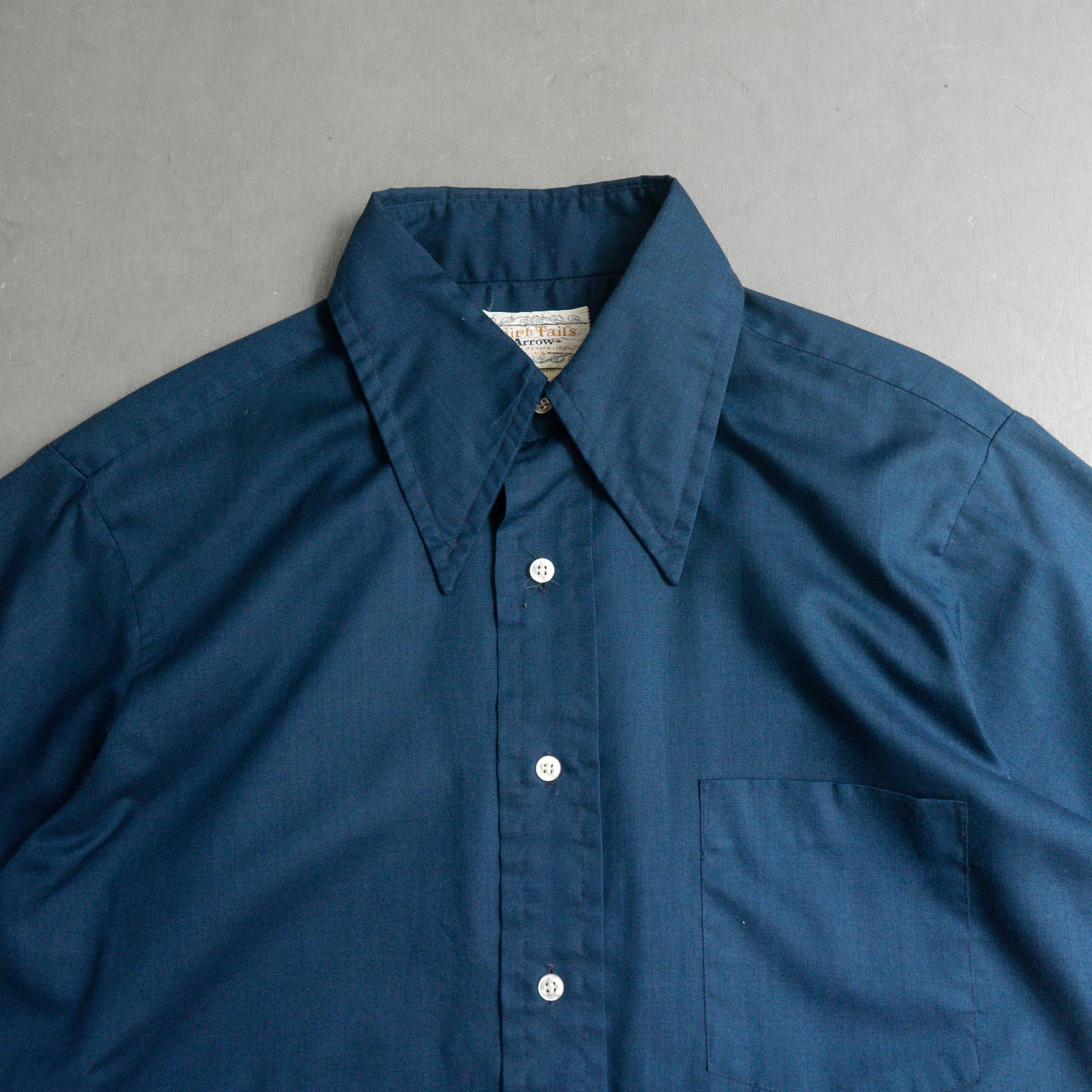 70S ARROW POINT COLLAR SHIRT 美國 深藍 素面 箭領 短袖 襯衫