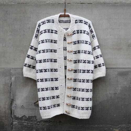 Karla Cape 材料包 -Isager