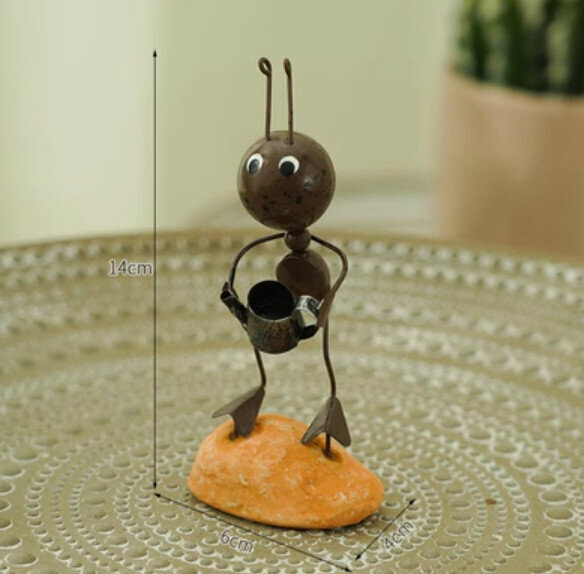 New decorative furnishings [watering ants]