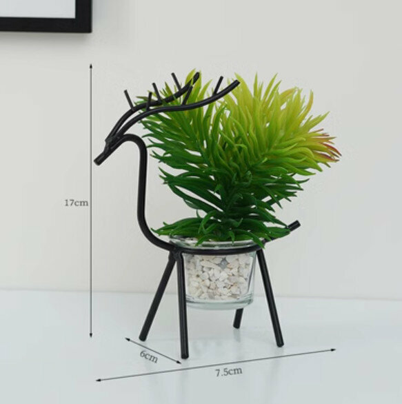 Hotly recommended decorative furnishings [large black pine needles]