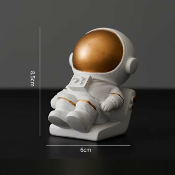 Popular decorative furnishings [Golden Astronaut Rocking Chair]