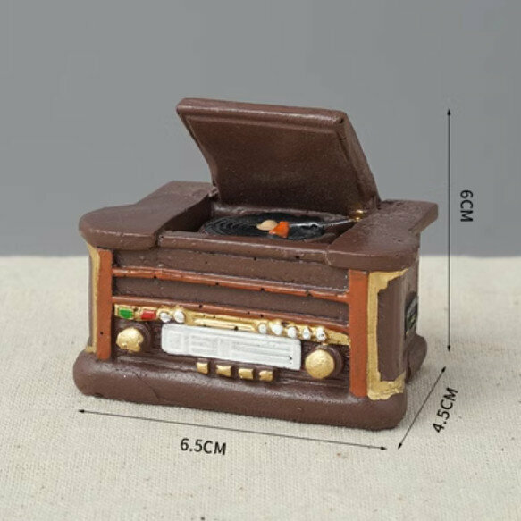 Popular decorative furnishings [record player]