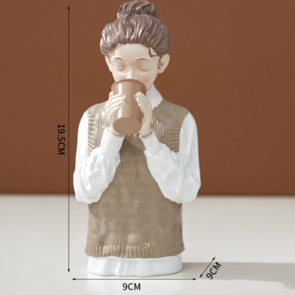 Popular decorative furnishings [Girl Drinking Water]