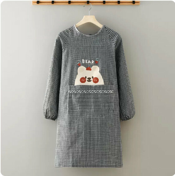 New long-sleeved apron [JQL long-sleeved small grid cute bear black] [Specification: 99*104CM]