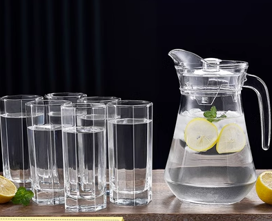 Hot selling transparent juice cup and water cup (specifications: 1.3L duckbill pot + 6 260ml tall octagonal cups)