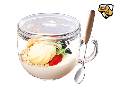 Popular large-capacity yogurt and oatmeal glass water cup with handle (specifications: tempered anti-fall ❤ cup + non-hole lid + wooden handle spoon)