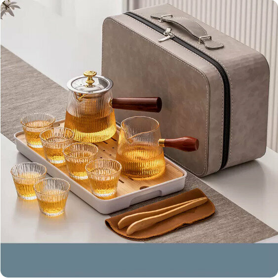 Popular outdoor portable tea set (eight-piece set with gold lid and vertical pattern "Mingya" side handle + tea-character melamine tray + travel bag (grey))