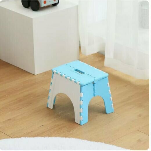 New plastic household folding stool (small blue)