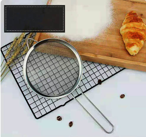 Hot push handle flour sifter (specifications: diameter 15.5CM* length 32.5CM* depth 4.5CM)
